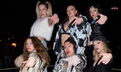 Manifest grubu üyelerine 'hayasızca hareketler' davasında ceza