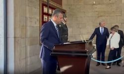 Özel, yeni PM ve YDK üyeleriyle Anıtkabir'i ziyaret etti
