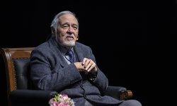 İlber Ortaylı’dan Ayasofya uyarısı: Kamyon değil araba bile giremez!