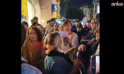 Mersin Kadın Platformu'ndan "11. Yargı Paketi" protestosu: Polis açılan flamaya engel olmaya çalıştı