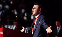 CHP'nin 39. Olağan Kongresi'nde konuşan Çelik: Er meydanı burası, varsa cesaretiniz aday olun, yarışalım