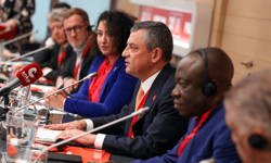 Özgür Özel, Küresel İlerici Seferberlik’in ilk toplantısı için Barselona’ya gidiyor