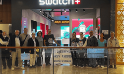 Swatch Antalya Mağazası’ndaki greve SOL Parti’den dayanışma ziyareti