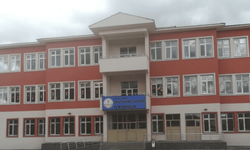 Bingöl’de gıda zehirlenmesi: 120 öğrenci hastaneye kaldırıldı