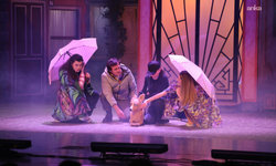 Bursa'da düzenlenen 21. Uluslararası Karagöz Kukla ve Gölge Oyunları Festivali başladı