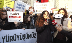 19 Mart operasyonunun 9. ayında Beyazıt'ta yürüyüş yapan öğrencilerden bazıları gözaltına alındı