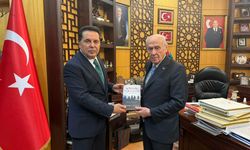 Ahmet Özer, Devlet Bahçeli'yi ziyaret etti