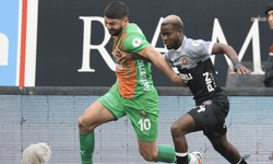Alanyaspor evinde Karagümrük'ü 2 golle geçti