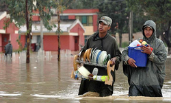 Bolivya'da şiddetli yağışların neden olduğu sellerde 20 kişi öldü