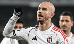 Derbide Cerny yıldızlaştı Beşiktaş, Fenerbahçe'yi 2-1 ile geçti