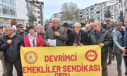 Dev Emekli Sen: Sefaleti kabul etmiyoruz, hakkımız olanı istiyoruz!