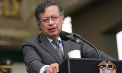 Kolombiya Cumhurbaşkanı Petro, Maduro'ya 'geçiş hükümeti' çağrısı yaptı