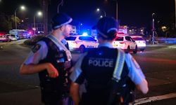 Avustralya polisi: Sydney'deki silahlı saldırıda saldırganların baba-oğul olduğu tespit edildi