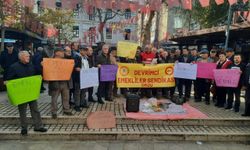 Devrimci Emekliler Sendikası’ndan Ordu’da açıklama: Emekliler olarak sadakayı kabul etmiyoruz