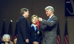 Clintonlar ABD Temsilciler Meclisi bünyesindeki Epstein soruşturmasında ifade vermeyi kabul etti