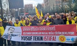 Eğitim Sen'den Milli Eğitim Bakanlığı önünde "1000 günde 1001 masal" eylemi