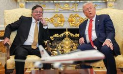 Kolombiya Cumhurbaşkanı Petro ve ABD Başkanı Trump Beyaz Saray'da bir araya geldi