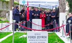 CHP Genel Başkanı Özel’den mezarlıklara vefa ziyaretleri