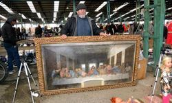 Hz. İsa’nın 12 havarisi ile son akşam yemeği tablosu Manisa Bit Pazarı’na düştü