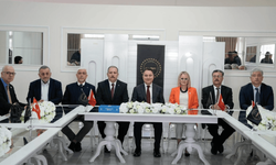 Babacan, Manisa'dan hükümetin ekonomideki fiyaskosuna gönderme yaptı