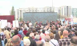 Adana'da tutuklu Seyhan Belediye Başkanı Oya Tekin'e özgürlük mitingi