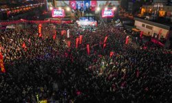 Bursa'da Özgür Özel'den Erdoğan'a "Siyasi Yankesicilik" tepkisi