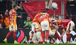 Galatasaray derbi mücadelesinde Fenerbahçe'yi 3-0 mağlup etti