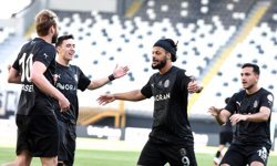 Adana deplasmanından şokla dönen Manisa FK bu kez kazandı: 2-0