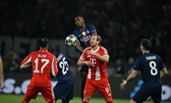 Devlerin 9 gollü düellosunda PSG Bayern Münih'i 5-4 ile geçti