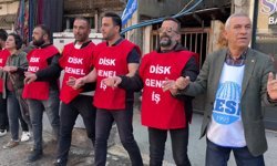 Hakkari'de halaylarla 1 Mayıs: Güvencesiz çalışma yaygınlaştı