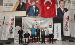 Manisalı para atıcı Samet Akça’dan şampiyonluk ve 1 gümüş madalya gururu