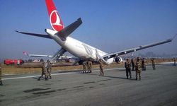 THY uçağı, iniş takımlarındaki duman nedeniyle tahliye edildi