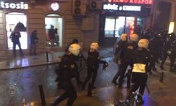 Taksim'deki 'Zulme karşı barış için ses çıkar' eylemine polis müdahale etti, 15 kişi gözaltına alındı