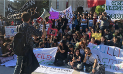 İstanbul Üniversitesi öğrencileri: "Külliyen saçmalık"