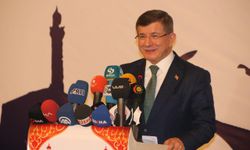 Davutoğlu Diyarbakır'da konuştu: Suriye'deki başarısızlığı bize mal ediyorlar