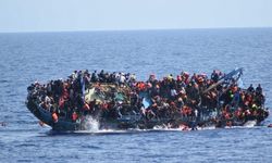 Rodos'un batısında 80 kişilik göçmen teknesi battı