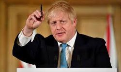 Boris Johnson duyurdu: İngiltere'de okullar Eylül ayında açılacak