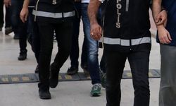 Antalya'da FETÖ operasyonu: Gözaltına alınan 5 kişiden 4'ü tutuklandı
