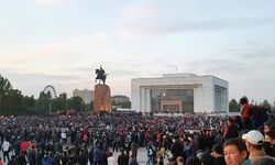 Kırgızistan'ın başkenti Bişkek'te OHAL ilan edildi
