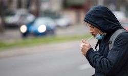 Bursa'da yürürken sigara içmek yasaklandı
