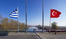 Yunanistan sınırında 6 KHK’lı gözaltına alındı