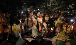 Myanmar’daki protestolarda yaşamını yitirenlerin sayısı 11’e yükseldi