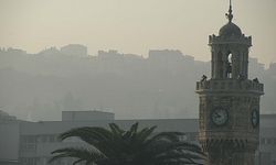 CHP'li Murat Bakan: "İzmir’in hava kirliliği 5 yıldır ölçülmüyor"