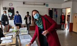 Şili Komünist Partisi adayı, Santiago'da belediye seçimini kazandı