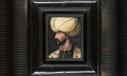 İBB Başkanı İmamoğlu duyurdu: Kanuni Sultan Süleyman portresi İBB'ye bağışlandı