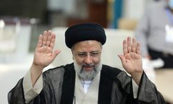 İran'da seçimleri muhafazakar aday Reisi kazandı
