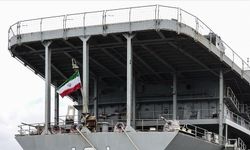 İran donanmasına ait bir gemi Umman Denizi'nde battı
