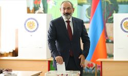 Ermenistan'da yapılan erken seçimi Paşinyan kazandı