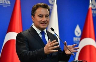 Ali Babacan: Asgari ücretli, emekli, memur; herkesin devletten birikmiş alacağı var