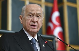 Bahçeli: Kayyım meselesi tekrar değerlendirilmeli!